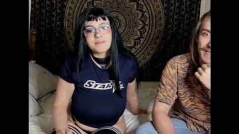 Snapshot of classstrugglecutie chatting on 10/26/25, 02:28 Thalia Quinn online show from 10/26/25, 02:28