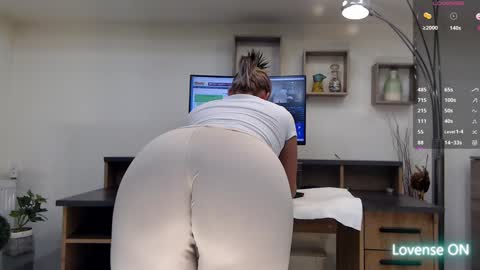 Deea xxx online show from 01/20/25, 01:07