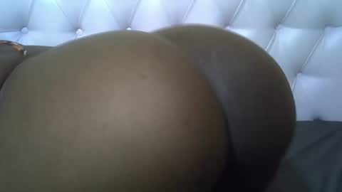 classy_zoey online show from 10/14/25, 02:51