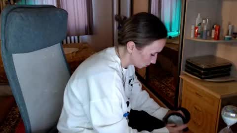 classyinna online show from 01/13/26, 10:20