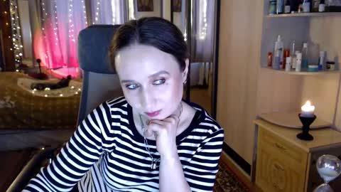 classyinna online show from 01/19/26, 09:57