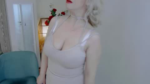 Classy Tinna online show from 04/25/26, 05:32