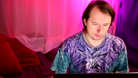 Snapshot of claudia_and_elon chatting on 10/04/25, 02:20 Claudia Cyberfox and Elon online show from 10/04/25, 02:20