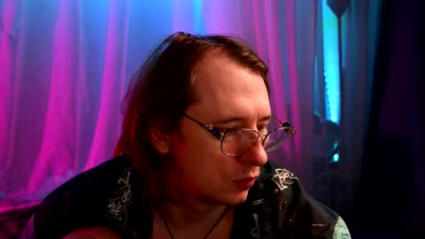 Snapshot of claudia_and_elon chatting on 12/02/25, 12:10 Claudia Cyberfox and Elon online show from 12/02/25, 12:10