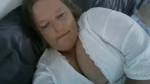 Snapshot of claudineddd chatting on 12/08/24, 03:56 ClaudineDDD online show from 12/08/24, 03:56