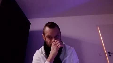 Florian online show from 12/20/25, 04:47