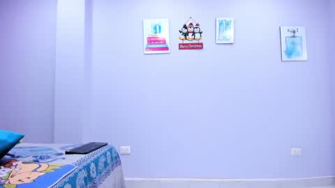 Snapshot of clayr_rosse chatting on 01/08/25, 03:51 Clayr online show from 01/08/25, 03:51