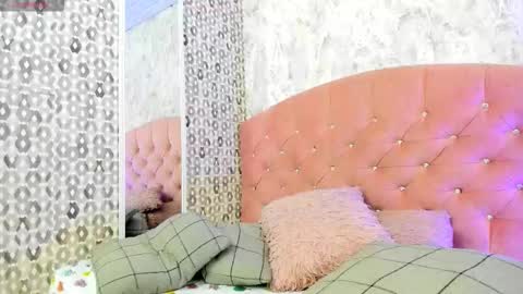 Snapshot of cleo_nilee chatting on 10/26/25, 03:01 cleo online show from 10/26/25, 03:01