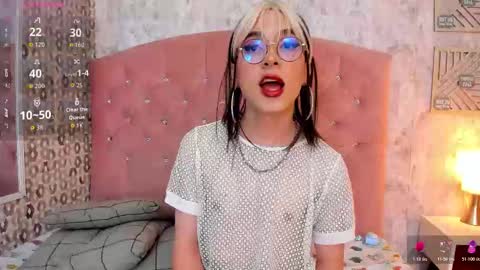 Snapshot of cleo_nilee chatting on 11/05/25, 04:45 cleo online show from 11/05/25, 04:45