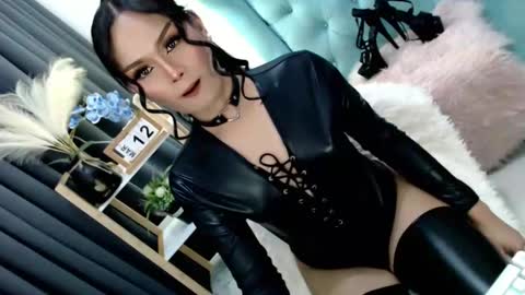 Cleo online show from 03/12/25, 12:20