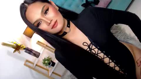 Cleo online show from 12/17/25, 06:36