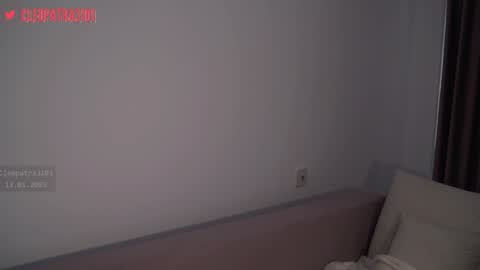 Cleopatra online show from 01/13/25, 10:47