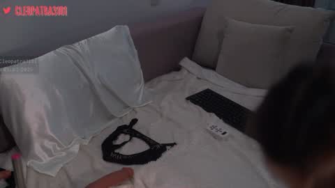 Cleopatra online show from 02/01/25, 01:51