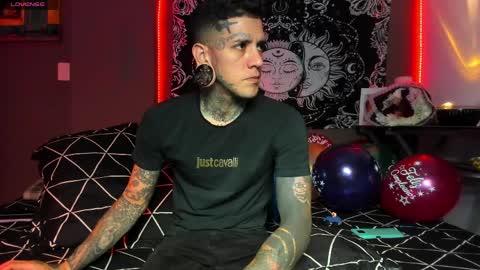 cleo y maikol online show from 04/07/26, 03:18