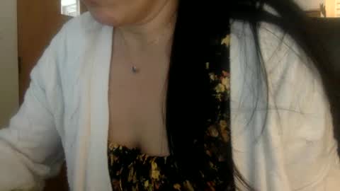 Snapshot of cleverlittleminx chatting on 01/10/25, 08:48 Cleverlittleminx online show from 01/10/25, 08:48