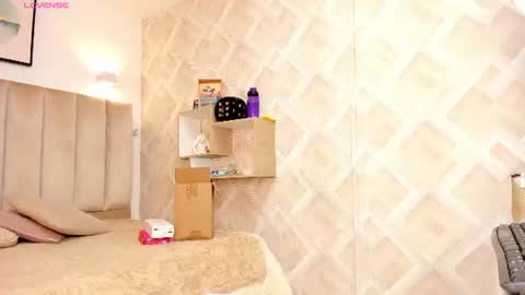 Snapshot of clhoe_johnson_ chatting on 07/17/26, 12:56 clhoe_johnson_ online show from 07/17/26, 12:56