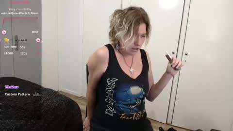 Syl  online show from 12/03/25, 03:32