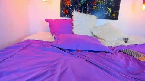 Cloe Bridgee online show from 12/09/24, 10:00