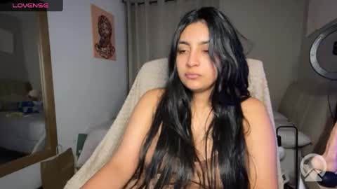 Snapshot of cloe_small08 chatting on 09/13/25, 02:11 cloe small online show from 09/13/25, 02:11