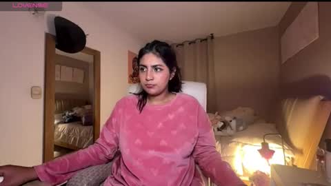 Snapshot of cloe_small08 chatting on 09/24/25, 03:54 cloe small online show from 09/24/25, 03:54