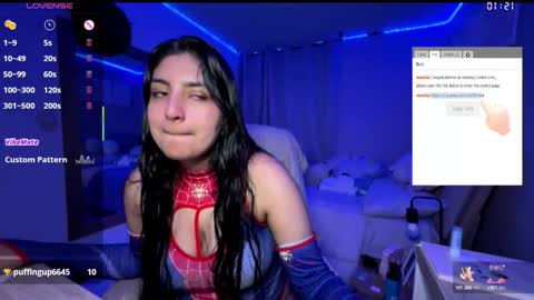 Snapshot of cloe_small08 chatting on 10/04/25, 01:14 cloe small online show from 10/04/25, 01:14