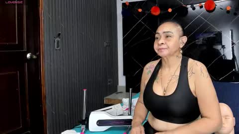 CLOE online show from 11/07/25, 11:21