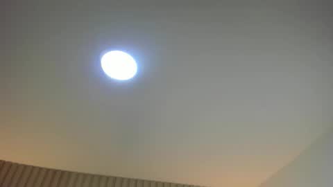 C L O E Y  online show from 12/20/25, 07:43