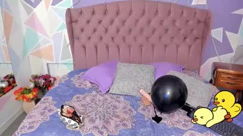 cloeygraweing online show from 11/11/25, 07:03