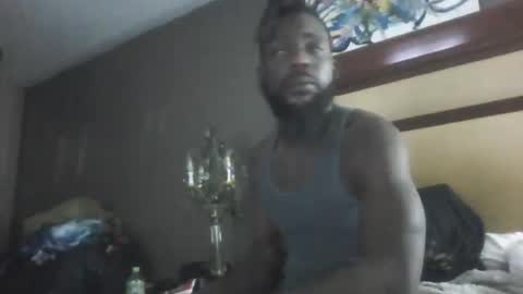 clojohnson2420 online show from 12/02/25, 06:19