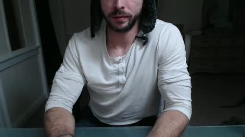 Snapshot of cloud900x chatting on 11/13/25, 02:10 Cloud online show from 11/13/25, 02:10