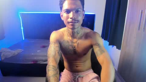 cloud_mckey8 online show from 03/02/26, 07:15