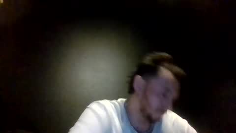 Snapshot of cloudyydayzz chatting on 05/12/26, 04:09 tallhungandcloudy online show from 05/12/26, 04:09