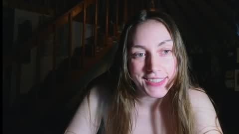 Clover online show from 03/11/25, 07:26