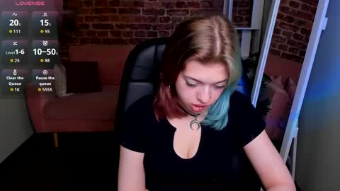 Lina online show from 04/24/26, 03:14