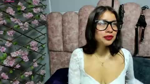 cloy_ks online show from 06/18/26, 04:57