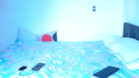 Meggan y Thiago online show from 12/04/24, 03:21