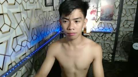 clyde_twinkx online show from 09/18/25, 09:44