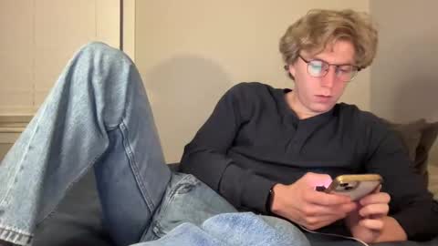 Clyde Austin online show from 10/03/25, 02:30