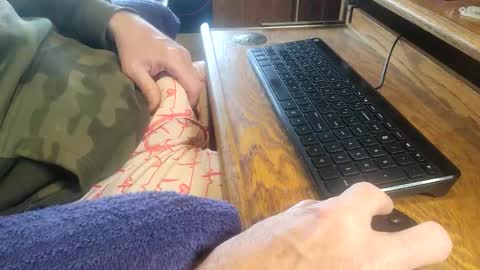 Snapshot of coach_d chatting on 11/24/25, 04:29 coach_d online show from 11/24/25, 04:29