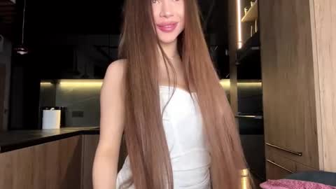 Snapshot of coc0babe chatting on 12/05/25, 01:52 coc0babe online show from 12/05/25, 01:52