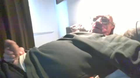 cock9635 online show from 02/05/25, 10:08