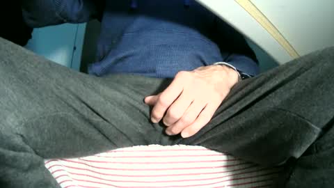 Ask me  online show from 03/08/25, 10:02