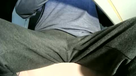 Ask me  online show from 12/04/25, 10:40