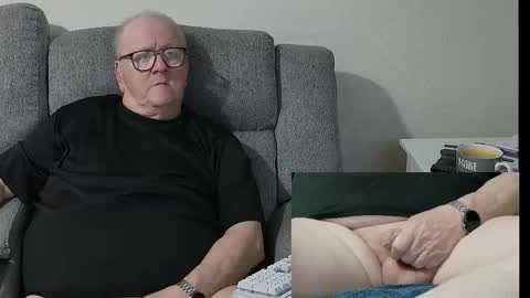 Charlie. online show from 09/25/25, 11:41