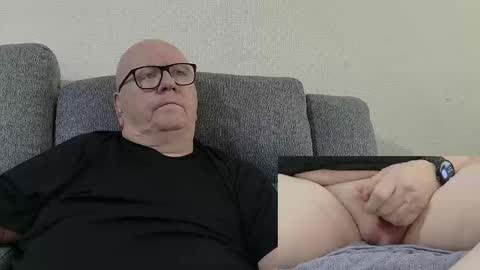 Charlie. online show from 04/05/26, 10:56