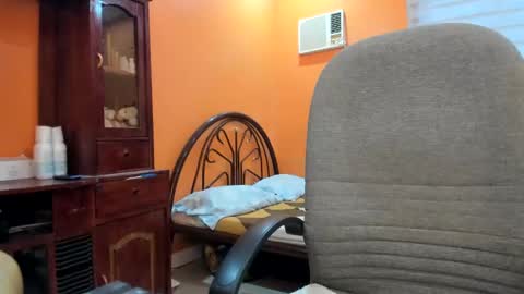 titanis online show from 02/27/25, 08:17