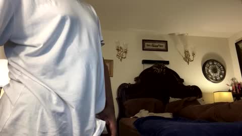 Snapshot of coco3402 chatting on 11/18/25, 06:01 coco3402 online show from 11/18/25, 06:01