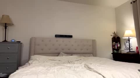 Snapshot of coco3402 chatting on 12/02/25, 02:12 coco3402 online show from 12/02/25, 02:12