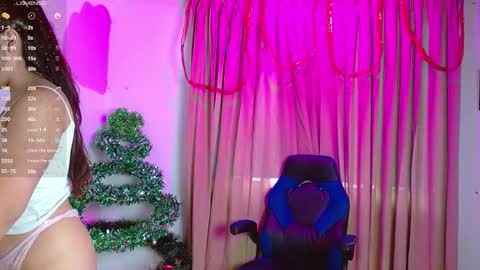 coco_dam online show from 12/01/25, 12:54