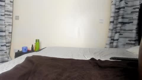 coco_leila online show from 03/12/25, 02:56